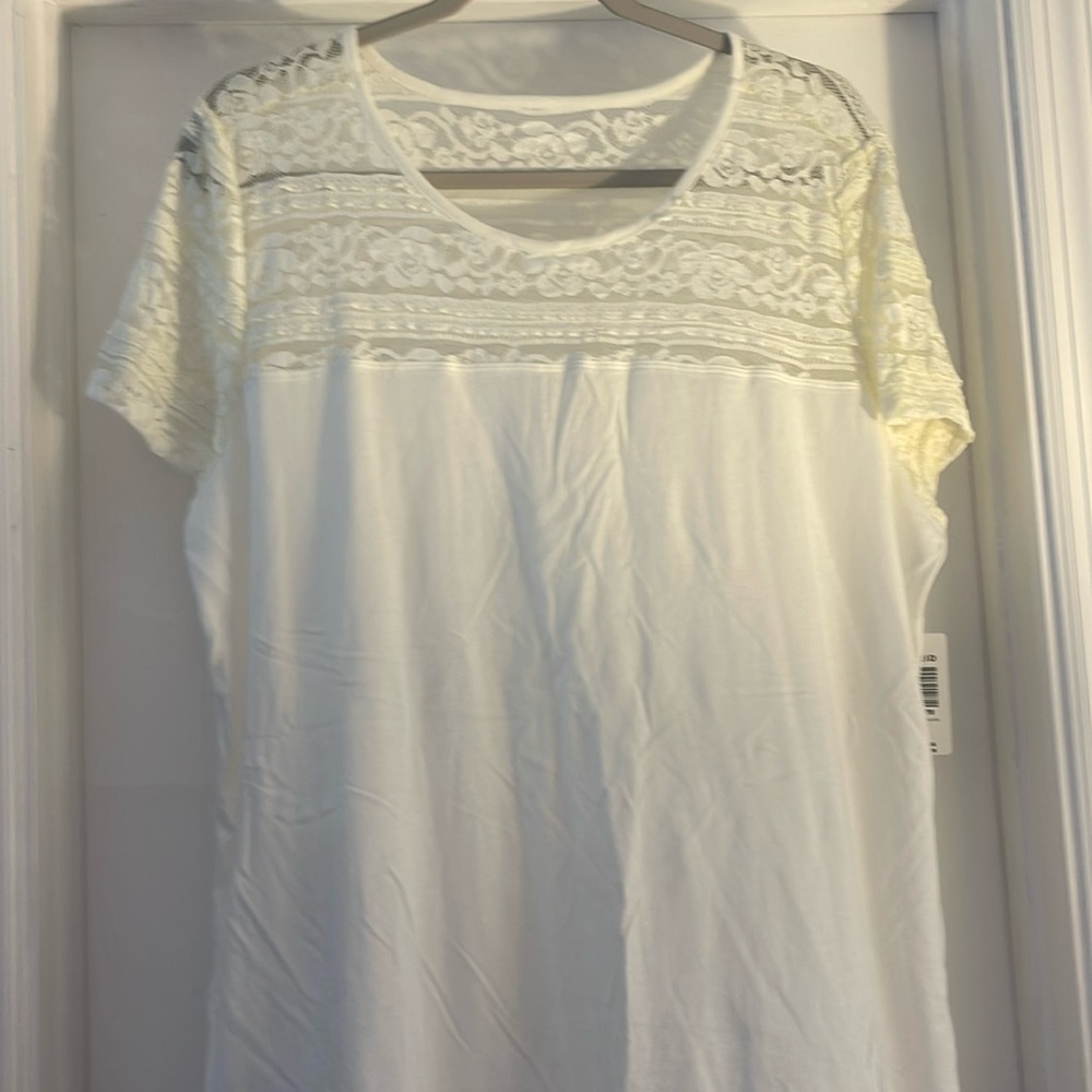 Plus size white lacy shirt
